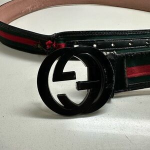 Gucci ( Junk level ) Black Buckle Belt with Green and Red Accents